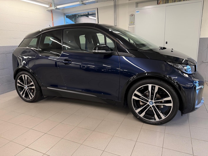 Vehicle image BMW i3