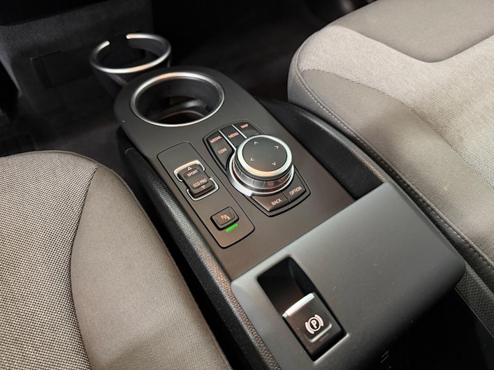 Vehicle image BMW i3