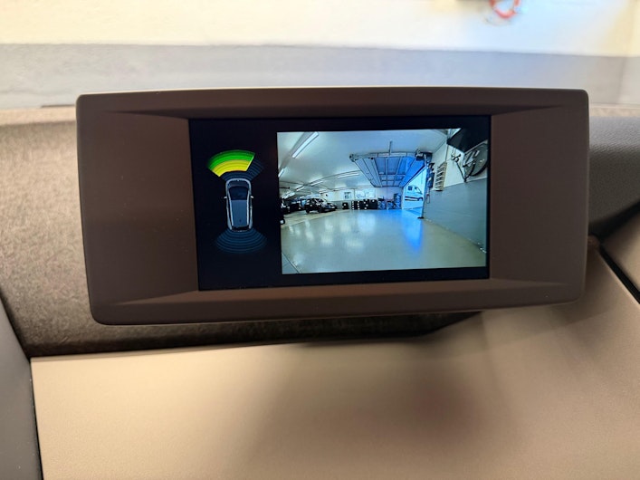 Vehicle image BMW i3