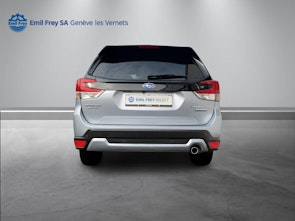 Vehicle image SUBARU Forester Station 2.0i e-Boxer Swiss Plus