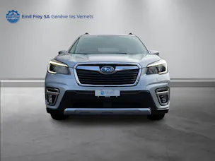 Subaru Forester Station 2.0i e-Boxer Swiss Plus