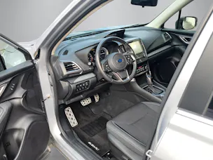 Subaru Forester Station 2.0i e-Boxer Swiss Plus