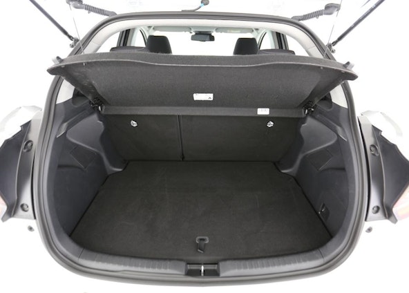 Vehicle image 10 Vehicle image 10