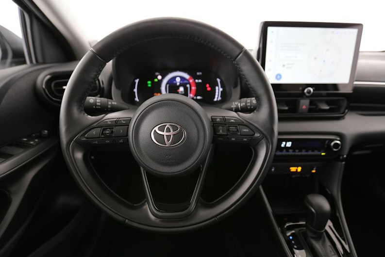 Vehicle image TOYOTA YARIS