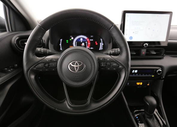 Vehicle image 5 Vehicle image 5