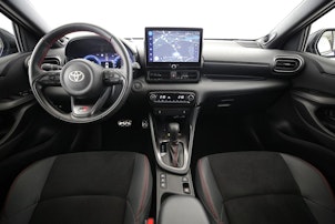 Vehicle image TOYOTA Yaris 1.5 VVT-i HSD GR Sport
