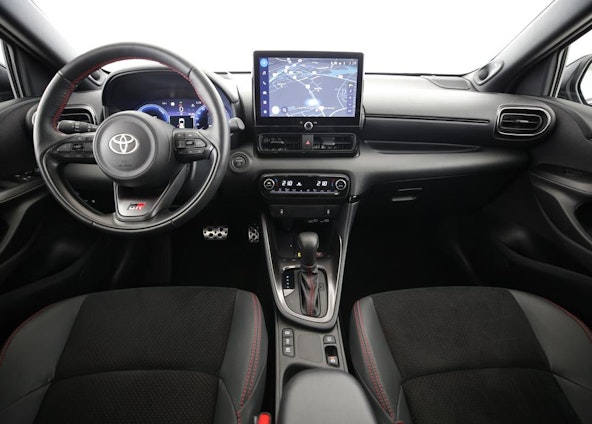 Vehicle image 4 Vehicle image 4