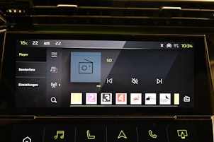 Vehicle image PEUGEOT 308 1.6 PHEV 225 GT