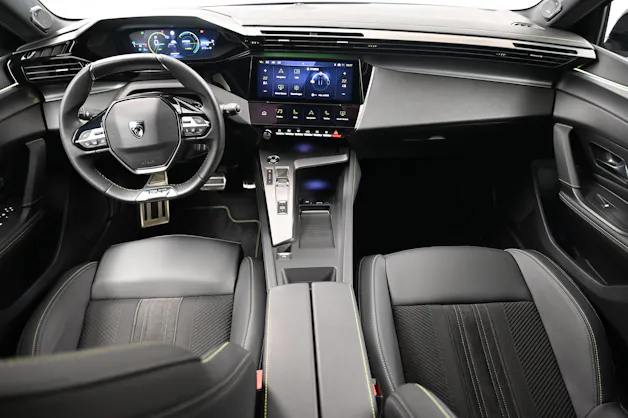 Peugeot 308 1.6 PHEV 225 GT