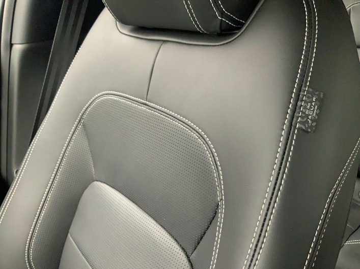 Vehicle image JAGUAR I-PACE