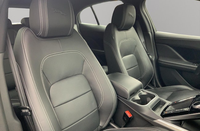 Vehicle image 2 Vehicle image 2