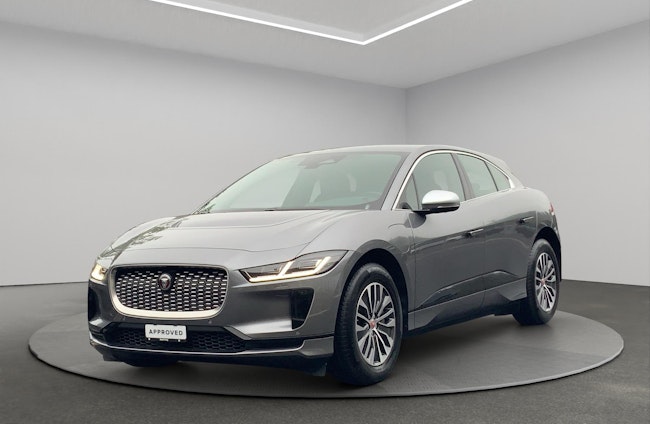 First vehicle image First vehicle image