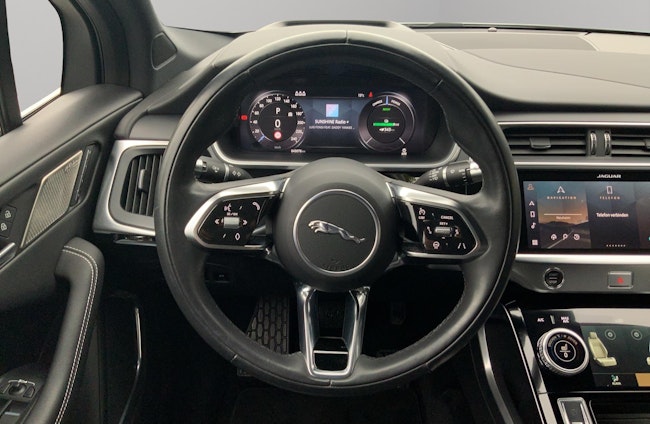 Vehicle image 10 Vehicle image 10