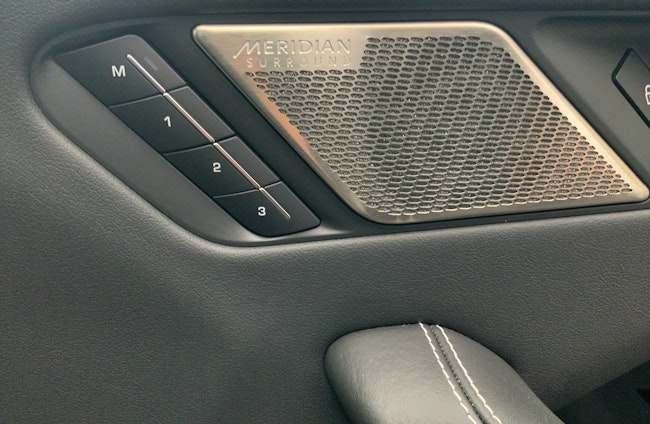 Vehicle image 12 Vehicle image 12