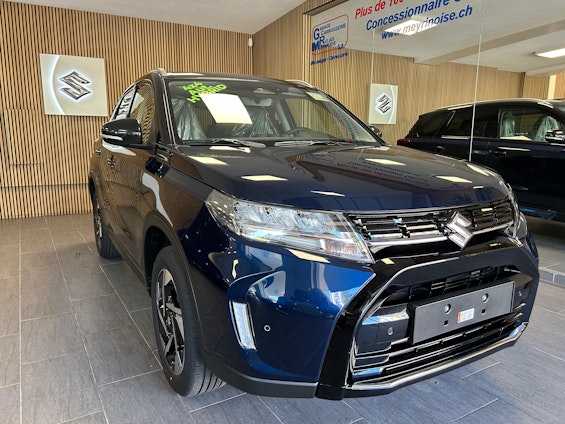 Vehicle image 4