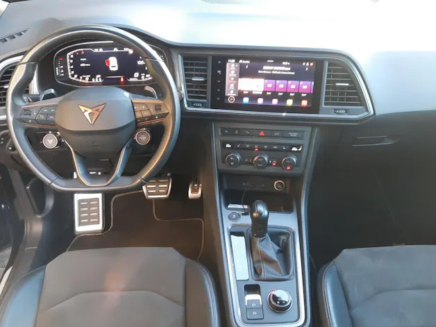 SEAT Cupra Ateca 2.0 TSI 4Drive DSG mit Akrapovic Auspuffanlage