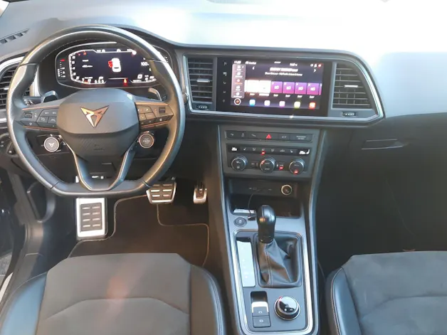SEAT Cupra Ateca 2.0 TSI 4Drive DSG mit Akrapovic Auspuffanlage