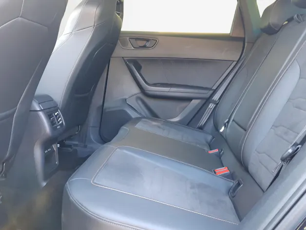 SEAT Cupra Ateca 2.0 TSI 4Drive DSG mit Akrapovic Auspuffanlage