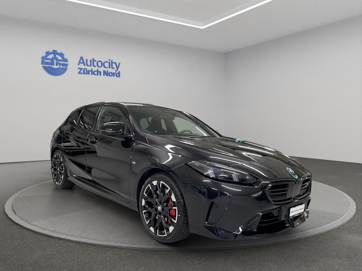 Vehicle image BMW 1 SERIES