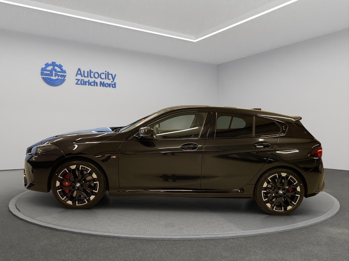 Vehicle image BMW 1 SERIES