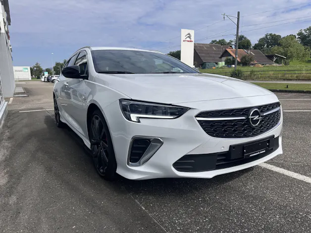 Opel Insignia Sports Tourer 2.0 T GSi AWD