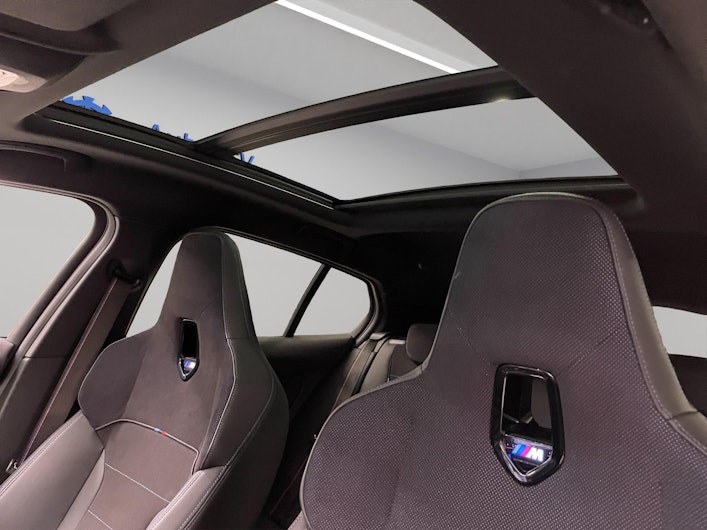 Vehicle image BMW 1 SERIES