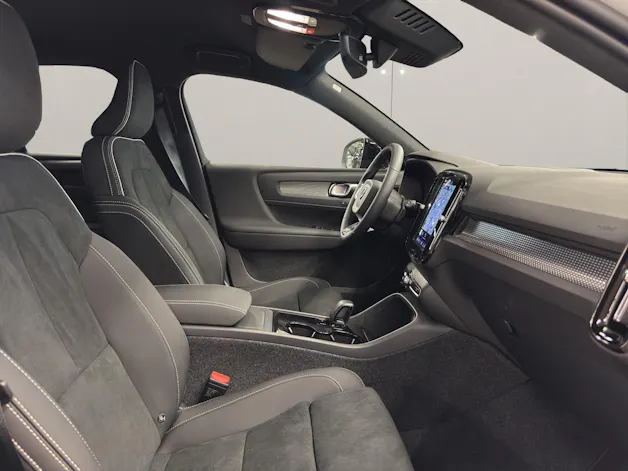 Volvo EX40 Twin Plus AWD
