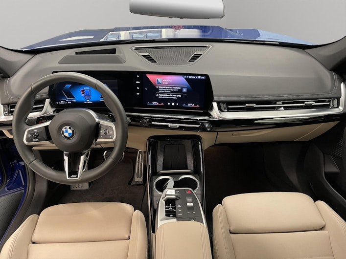 Vehicle image BMW X1
