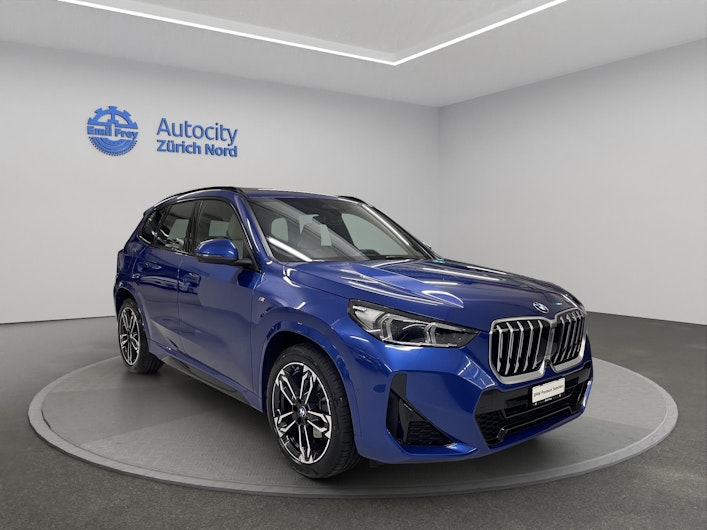 Vehicle image BMW X1