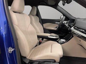 Vehicle image BMW X1 20d xDrive paddles