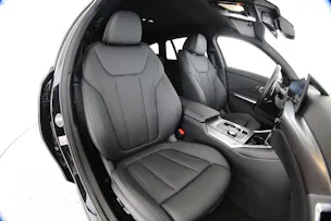 BMW 330d xDrive Touring