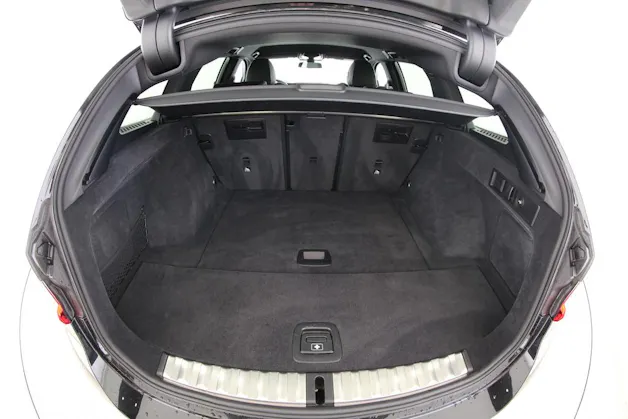 BMW 330d xDrive Touring