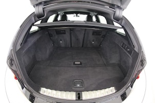 Vehicle image BMW 330d xDrive Touring