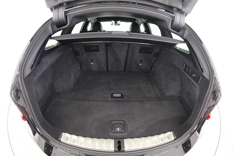 Vehicle image BMW 3 SERIES