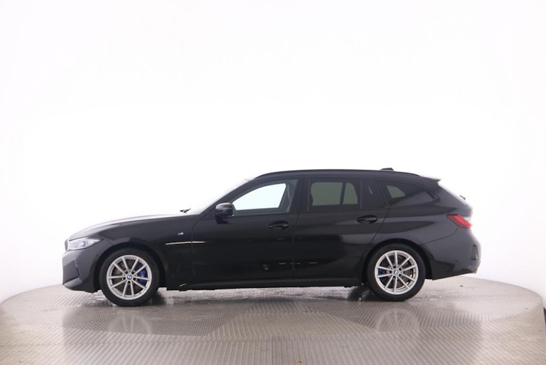 Vehicle image BMW 3 SERIES