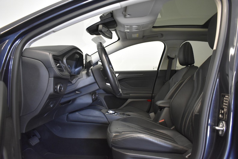 Vehicle image FORD FOCUS