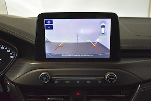 Vehicle image FORD Focus 1.0i EcoB 125 Vignale