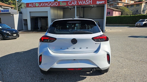 Vehicle image 5 Vehicle image 5