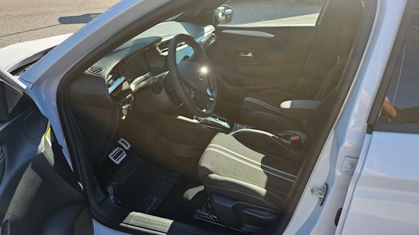 Vehicle image 11 Vehicle image 11