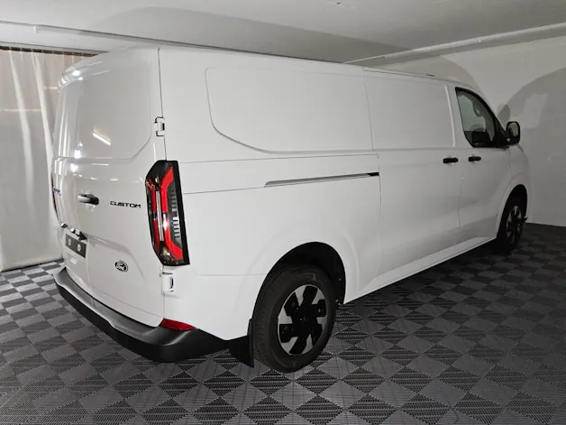 Ford E-Transit C Van 340 L2 Trend