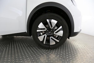 Vehicle image OPEL Frontera 1.2 T HEV 145 GS