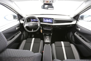 Vehicle image OPEL Frontera 1.2 T HEV 145 GS