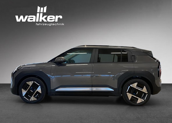 Vehicle image 2 Vehicle image 2