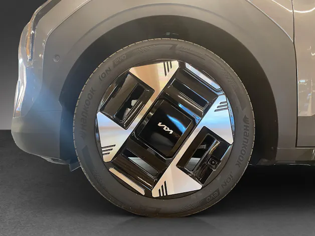 Kia EV3 81 kWh Earth+