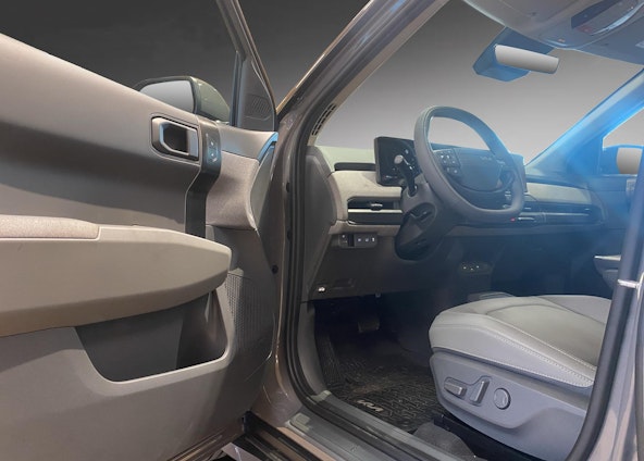 Vehicle image 15 Vehicle image 15