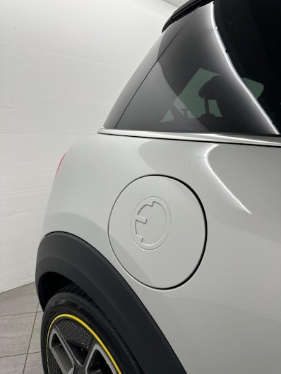 Vehicle image MINI MINI