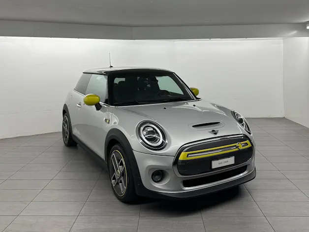 Mini F56 Cooper SE