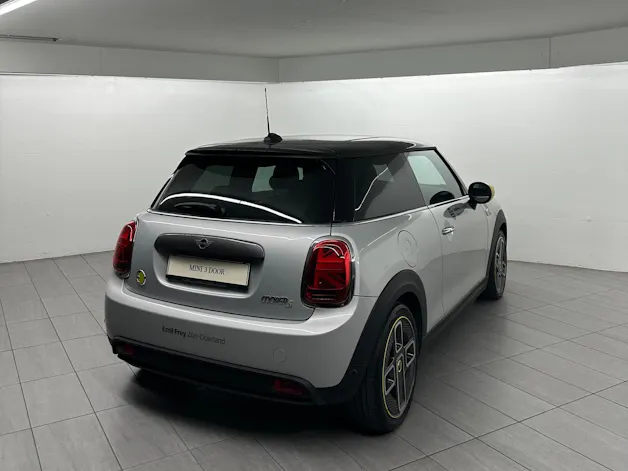 Mini F56 Cooper SE