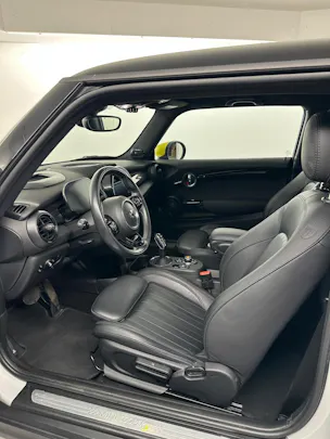 Mini F56 Cooper SE