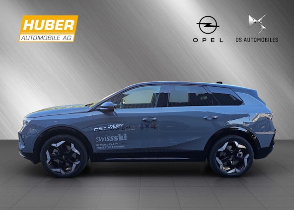 Vehicle image 4 Vehicle image 4